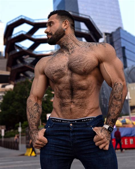 lucas lakutsin wife height|Lukas Lakutsin Tallest Bodybuilder: Height, Weight,。